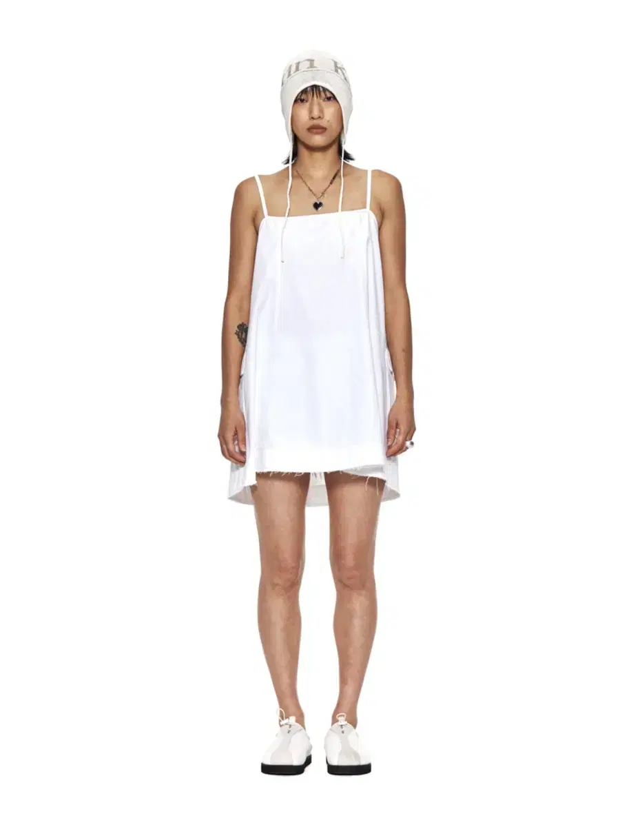 MATIN KIM | 마뗑킴 Matin Kim Onepiece (UNBALANCE LAYERED ZIP